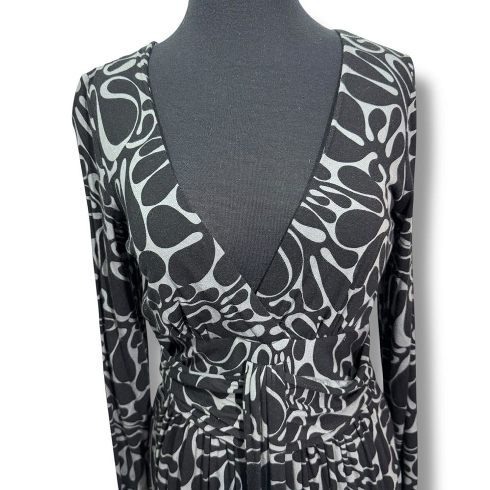 Vintage Milly V-Neck Wrap Dress Black Grey Abstract Print Long Sleeve Size M - Picture 2 of 14